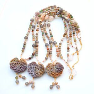 Flora Lock Pendant Necklace - Colorful Ocean Agate - Colorful Agate Beaded Chain